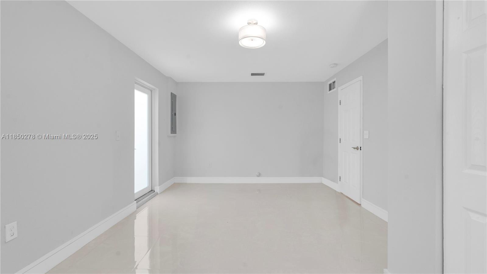 Miami, Florida, 33162, United States, 4 Bedrooms Bedrooms, ,2 BathroomsBathrooms,Residential,For Sale,1908932
