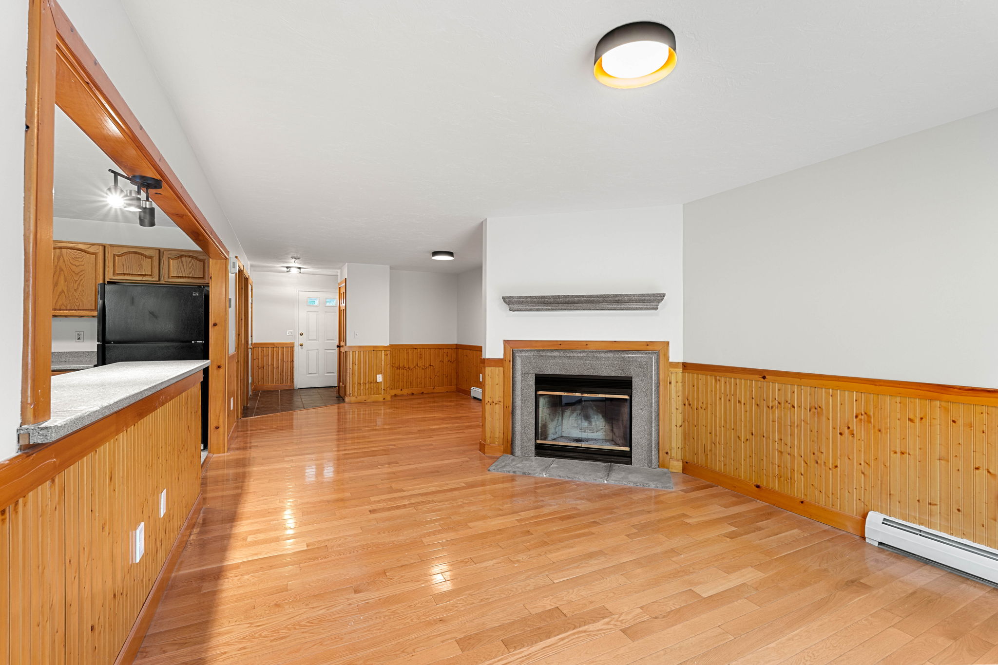  16 Patricia Drive, Oxford, MA, 01537 - 物件實景