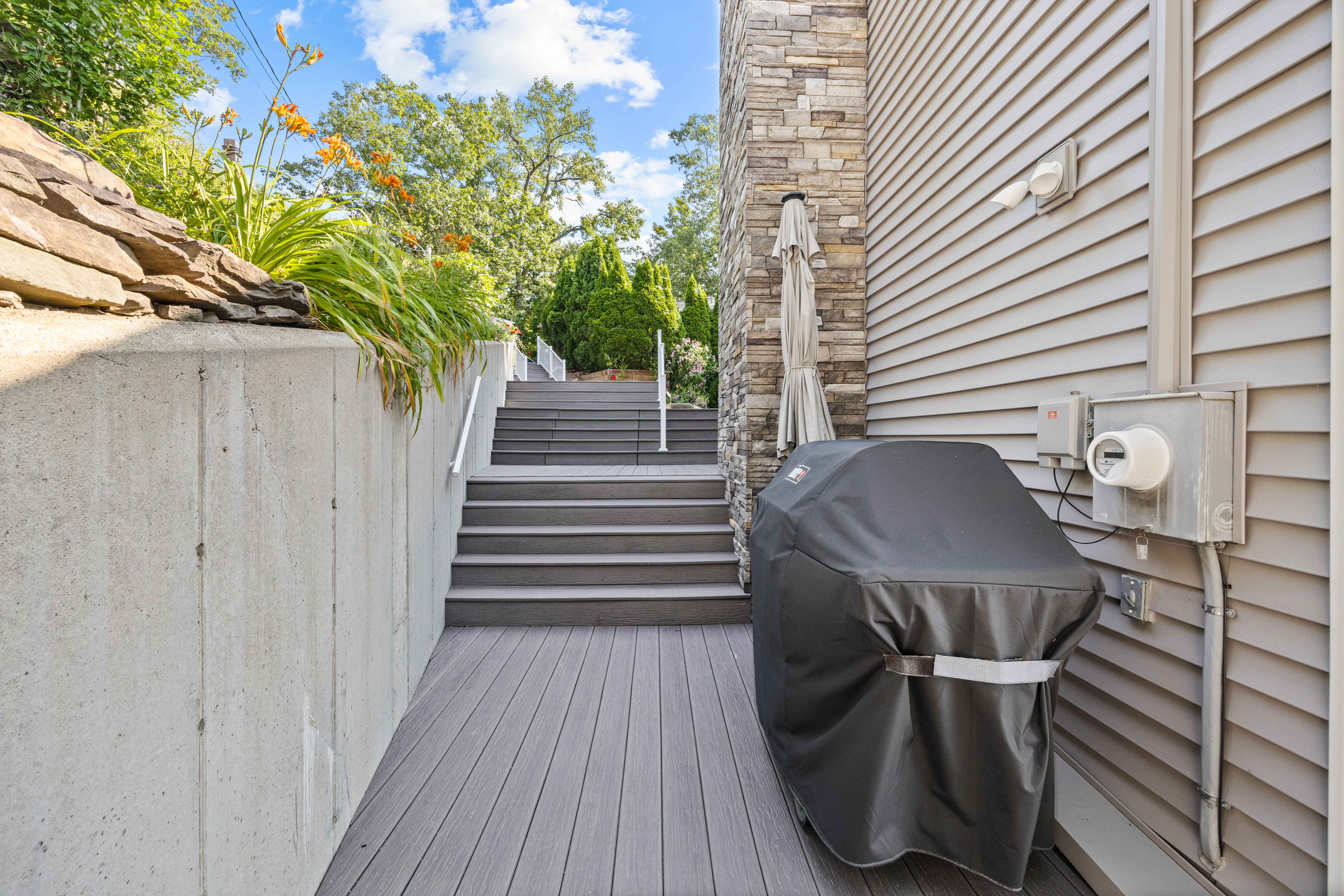 Pulteney, New York, 14874, United States, 3 Bedrooms Bedrooms, ,3 BathroomsBathrooms,Residential,For Sale,1904539