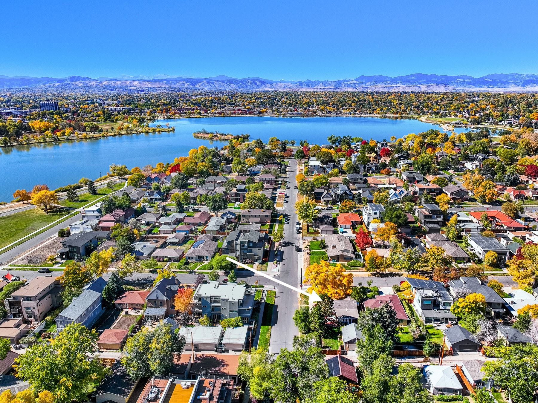  Beautifully Updated Brick Ranch One Block from Sloans Lake - 物件實景