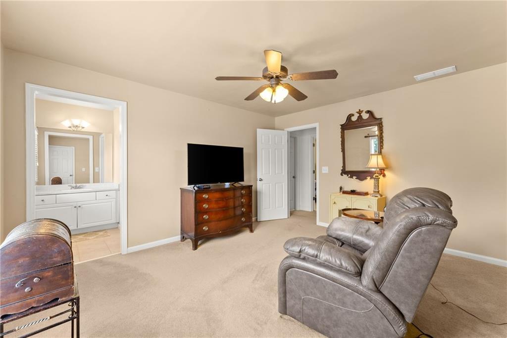 Dawsonville, Georgia, 30534, United States, 4 Bedrooms Bedrooms, ,4 BathroomsBathrooms,Residential,For Sale,2033515
