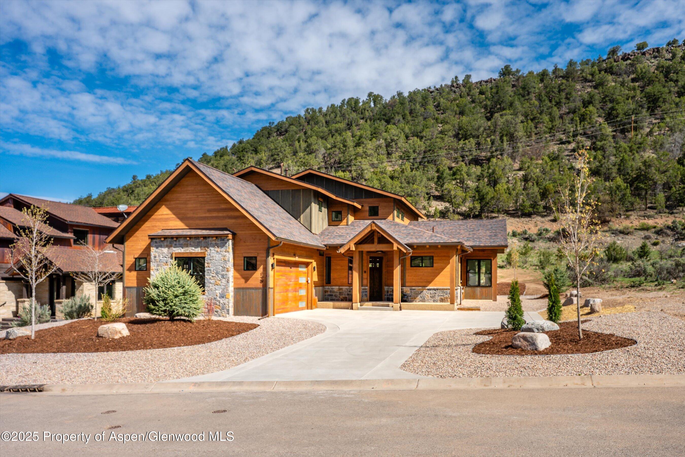 Glenwood Springs, Colorado, 81601, United States, 4 Bedrooms Bedrooms, ,4 BathroomsBathrooms,Residential,For Sale,1794897