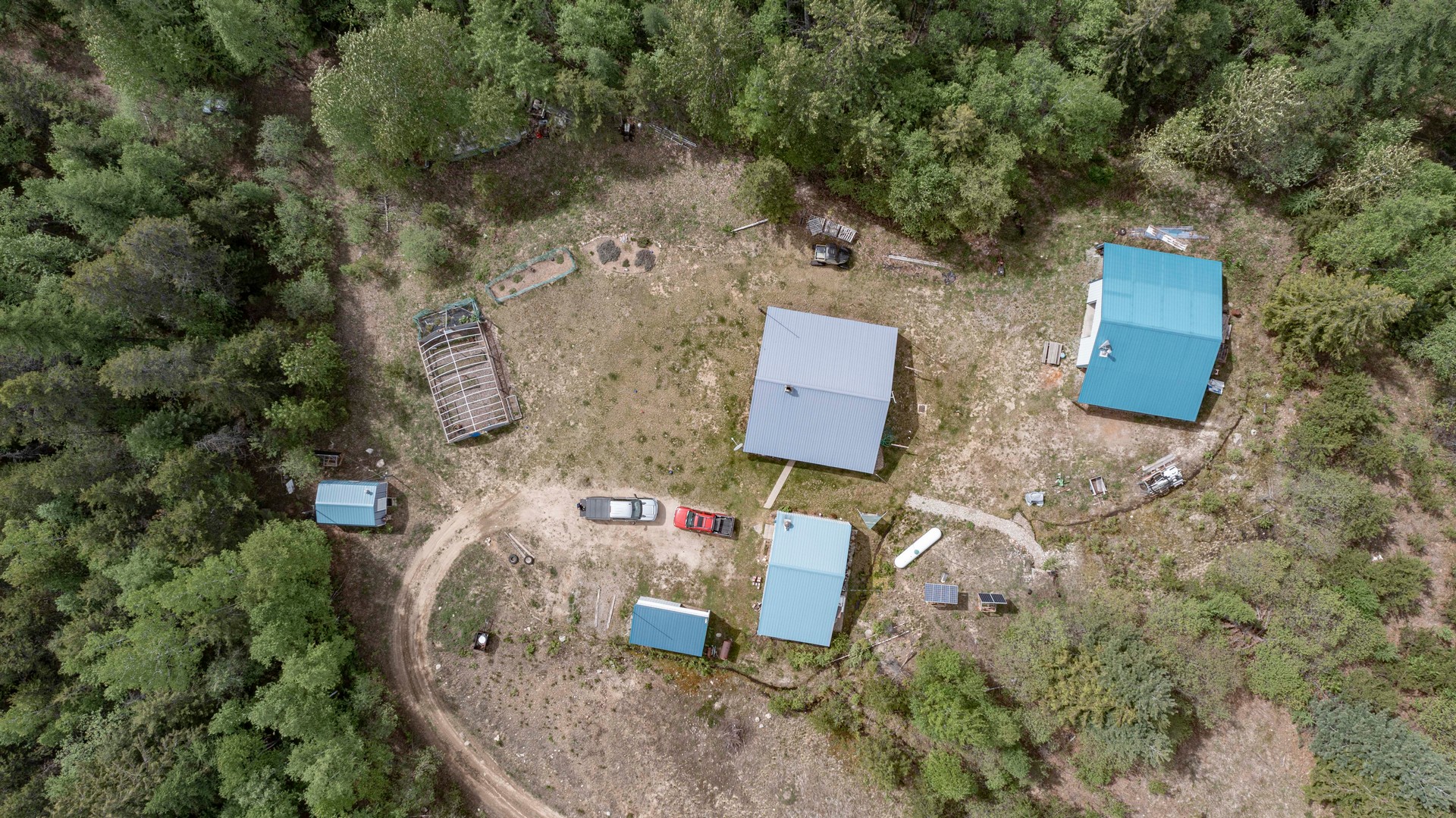 Naples, Idaho, 83847, United States, 2 Bedrooms Bedrooms, ,1 BathroomBathrooms,Residential,For Sale,1979957