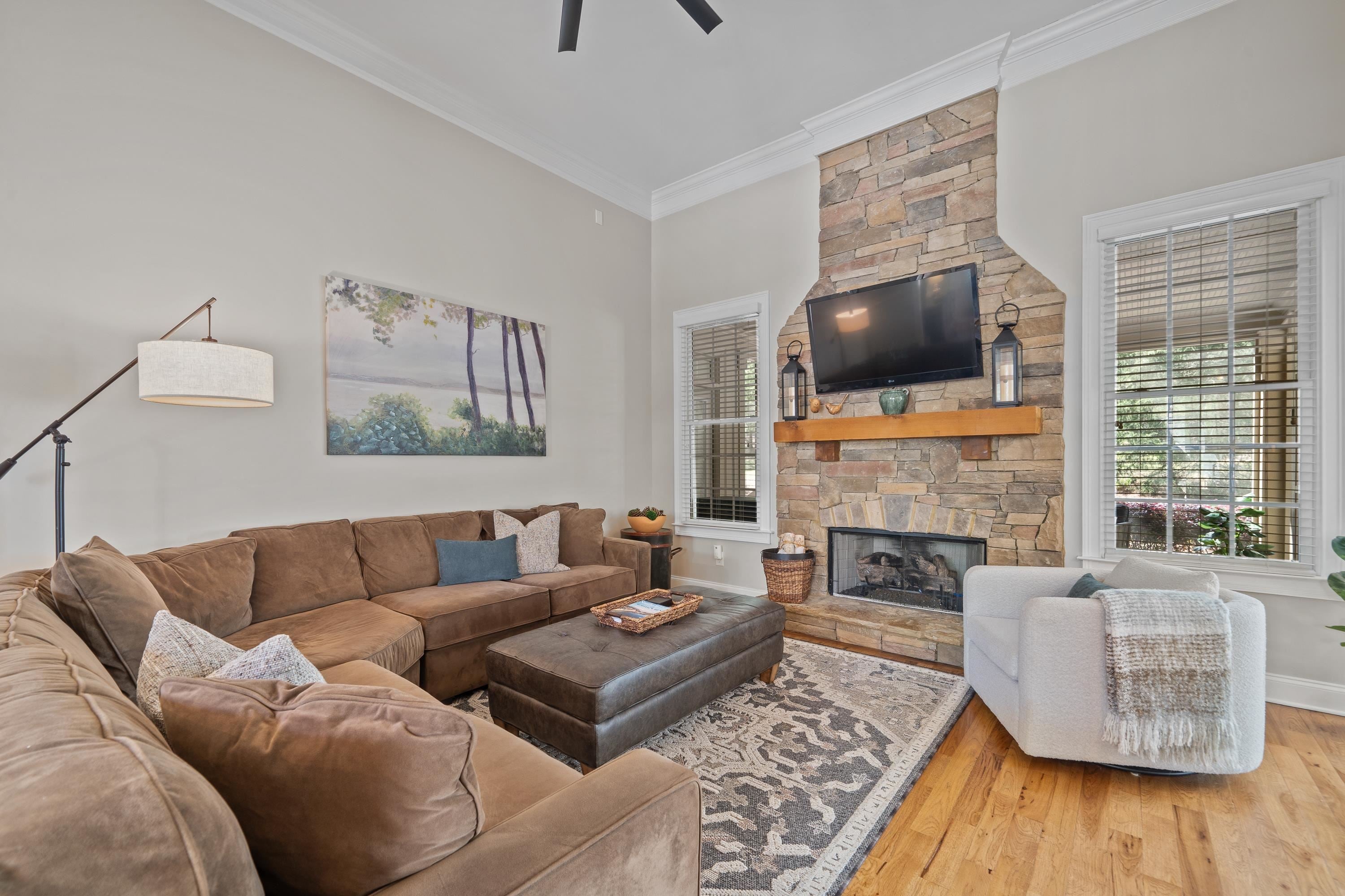 Eatonton, Georgia, 31024, United States, 3 Bedrooms Bedrooms, ,4 BathroomsBathrooms,Residential,For Sale,1885439