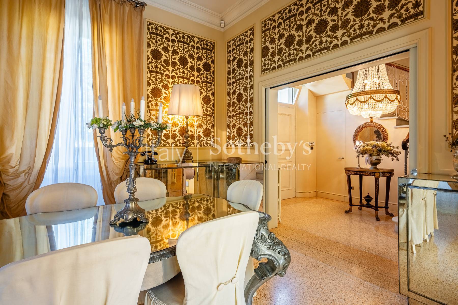  Elegant villa with dépendance in Forte dei Marmi - 物件實景