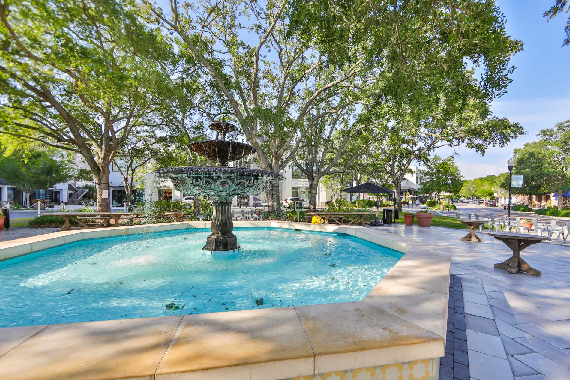 Tampa, Florida, 33629, United States, 3 Bedrooms Bedrooms, ,3 BathroomsBathrooms,Residential,For Sale,1980841