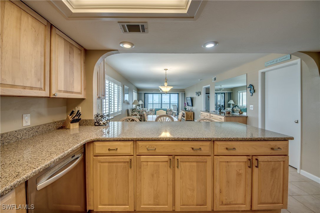 Fort Myers Beach, Florida, 33931, United States, 3 Bedrooms Bedrooms, ,2 BathroomsBathrooms,Residential,For Sale,1975122