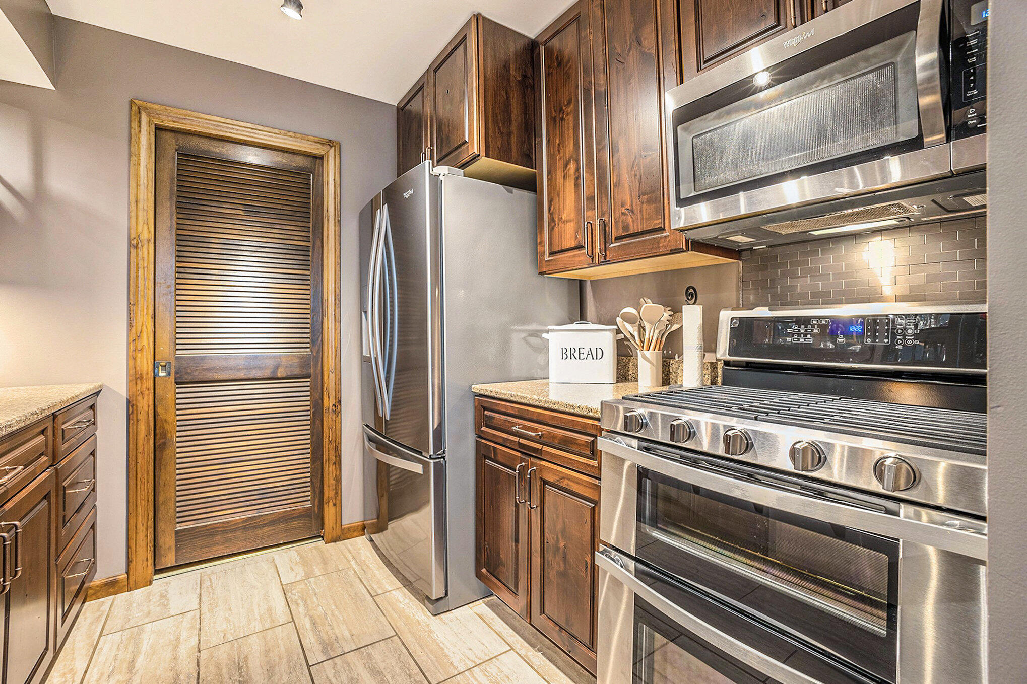 Michigan City, Indiana, 46360, United States, 3 Bedrooms Bedrooms, ,4 BathroomsBathrooms,Residential,For Sale,1904264