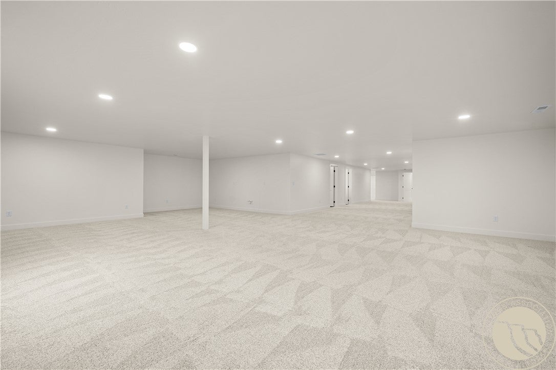 Billings, Montana, 59106, United States, 4 Bedrooms Bedrooms, ,6 BathroomsBathrooms,Residential,For Sale,2048624