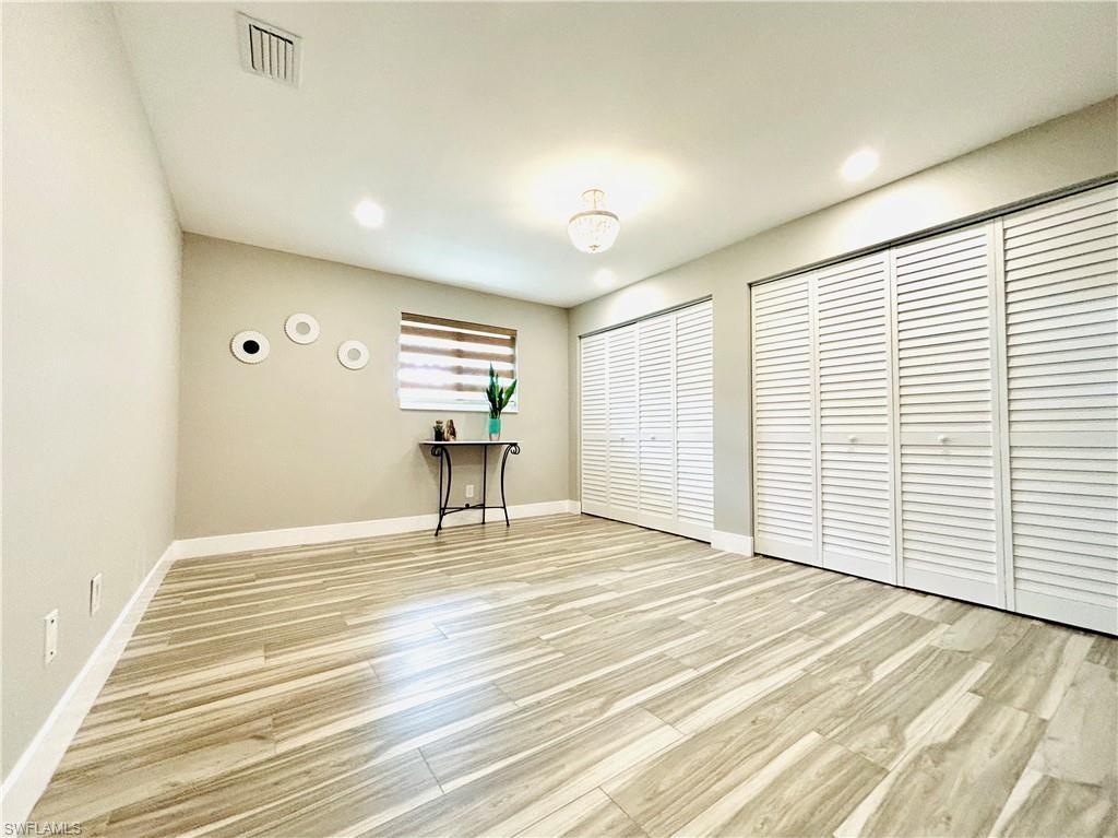 NAPLES, Florida, 34102, United States, 2 Bedrooms Bedrooms, ,2 BathroomsBathrooms,Residential,For Sale,1981542