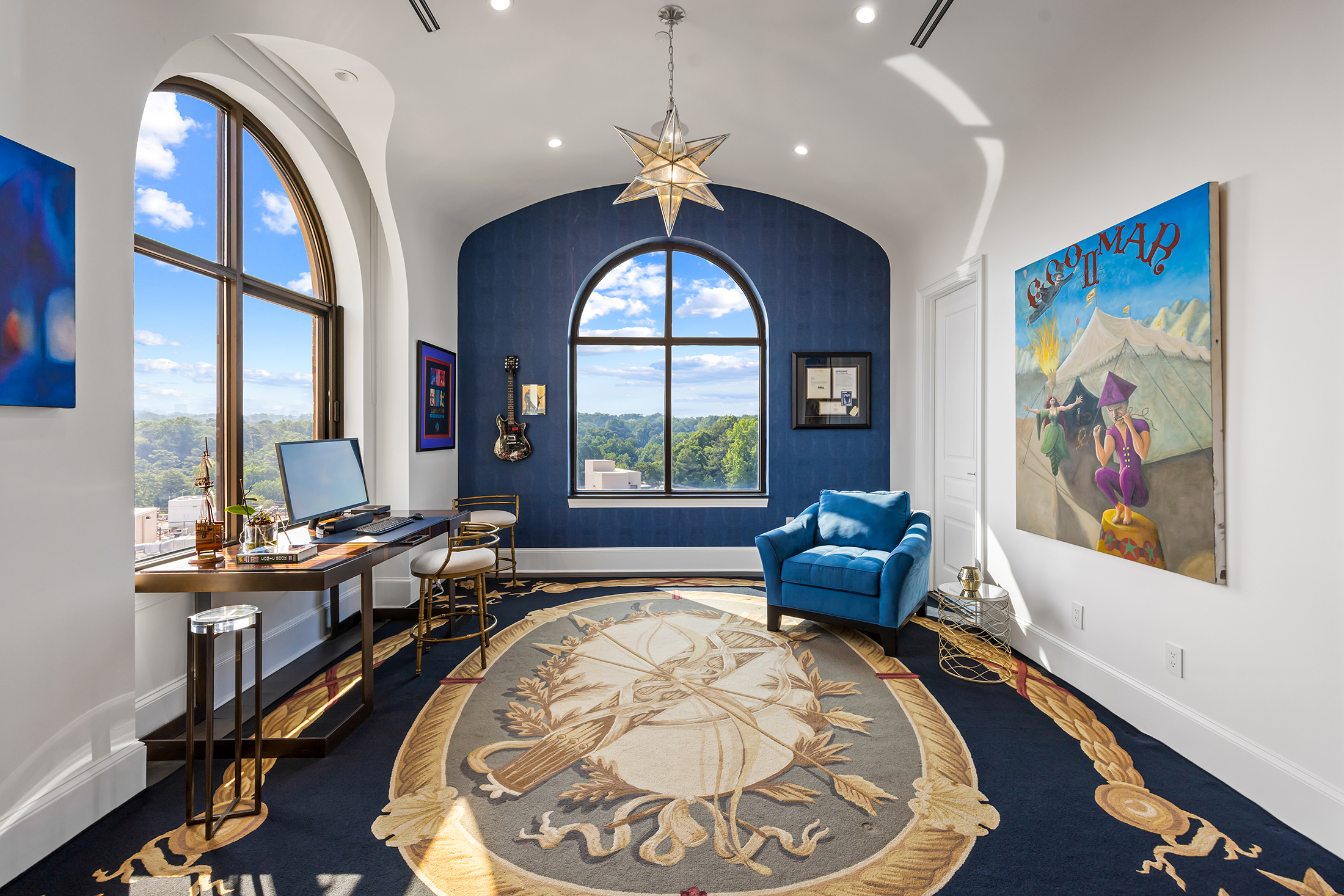 Modern Elegance in the Sky – Designer Penthouse with Skyline Views - 物件實景