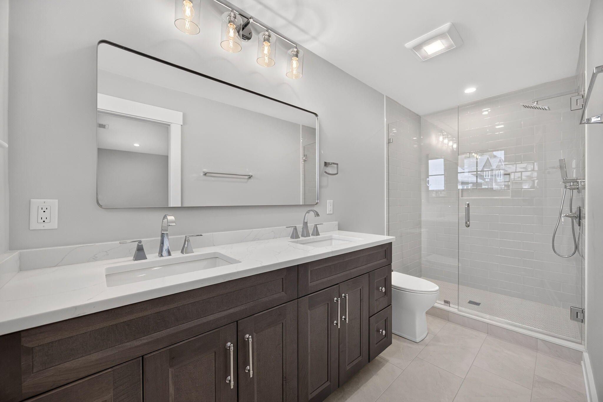 533 Woods Hole Road UNIT B102 - 物件實景