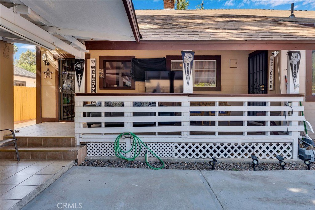 Pasadena, California, 91104, United States, 2 Bedrooms Bedrooms, ,1 BathroomBathrooms,Residential,For Sale,1944799