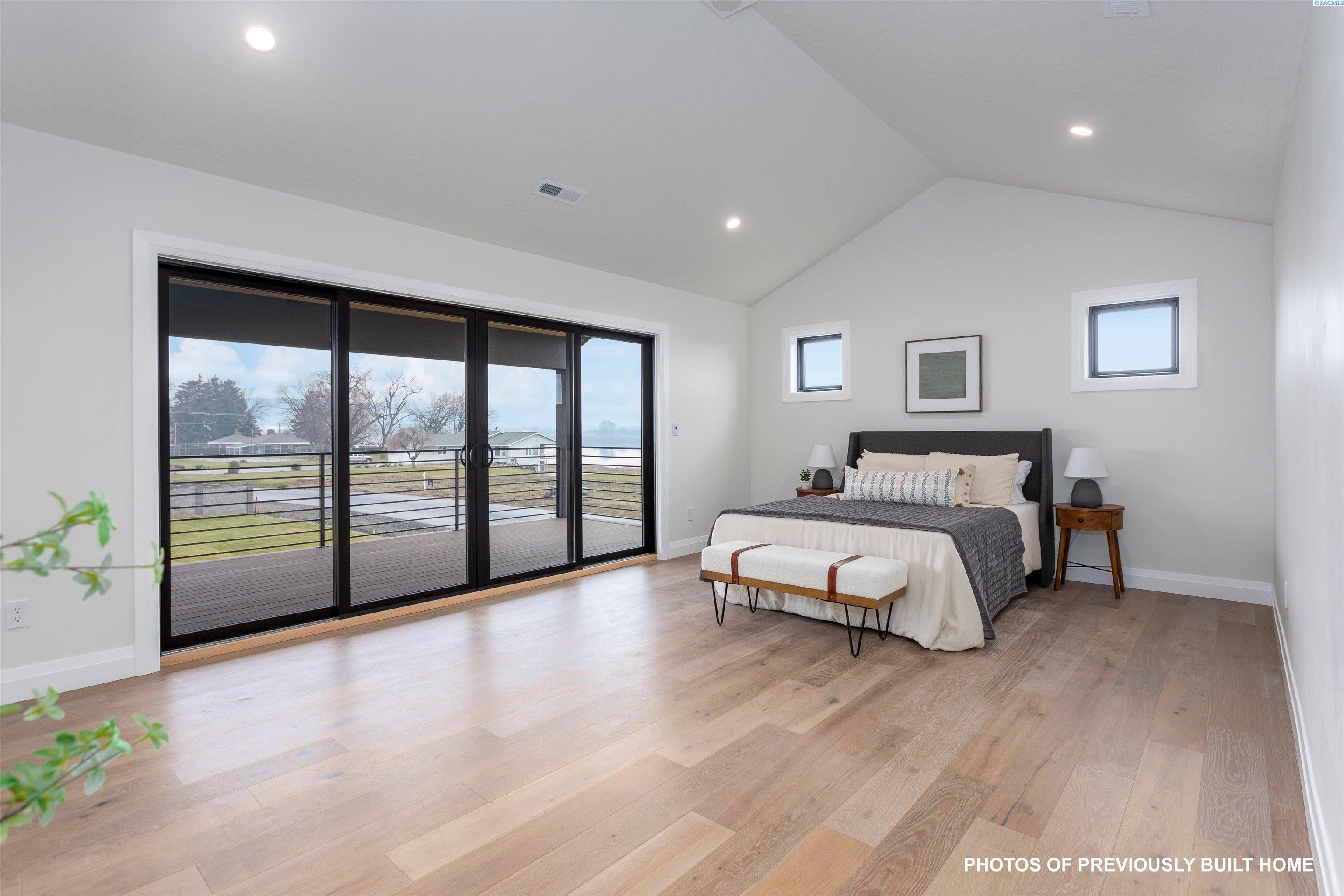 Pasco, Washington, 99301, United States, 4 Bedrooms Bedrooms, ,3 BathroomsBathrooms,Residential,For Sale,1982382