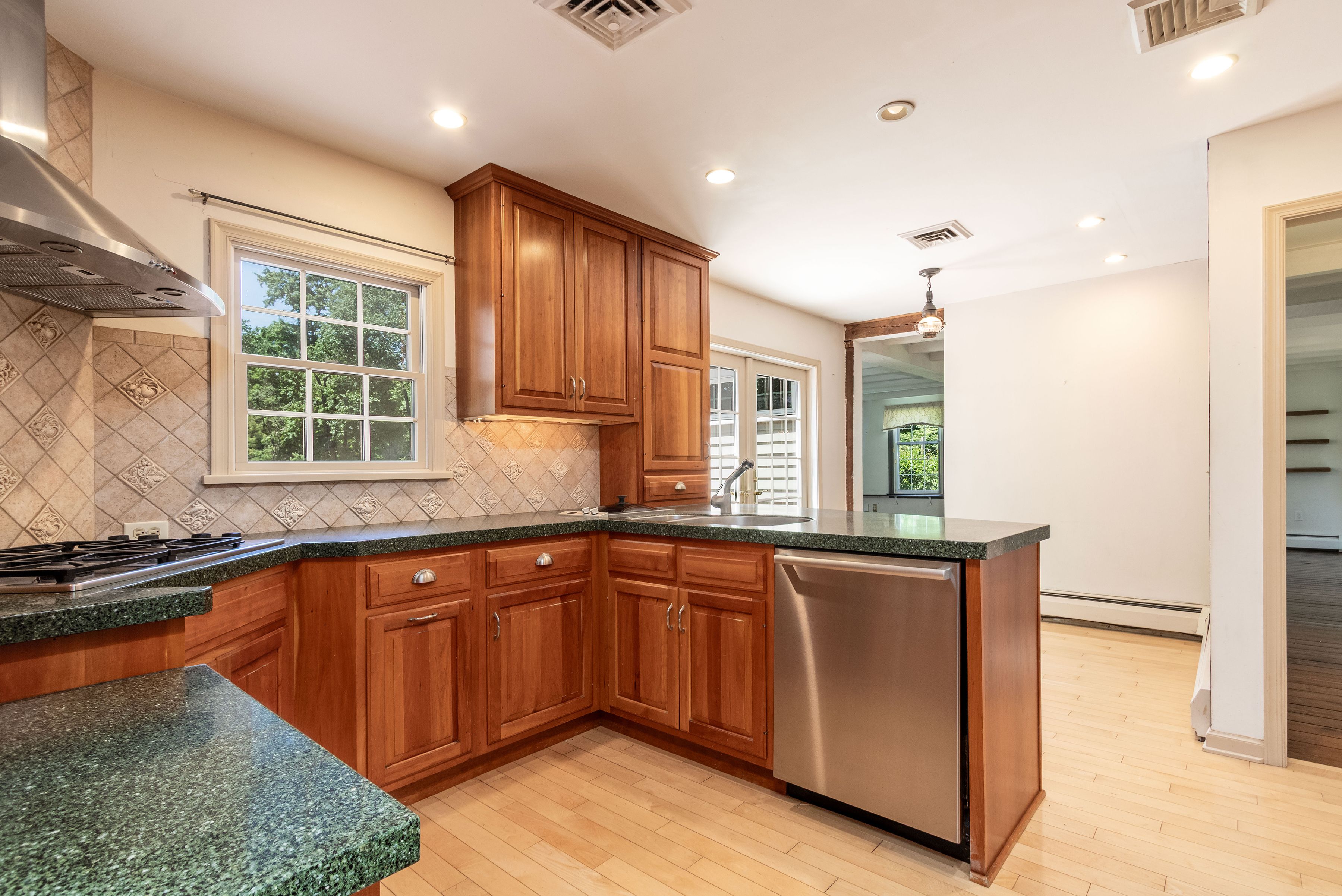  4444 Bergstrom Road, Doylestown, PA 18902 - 物件實景