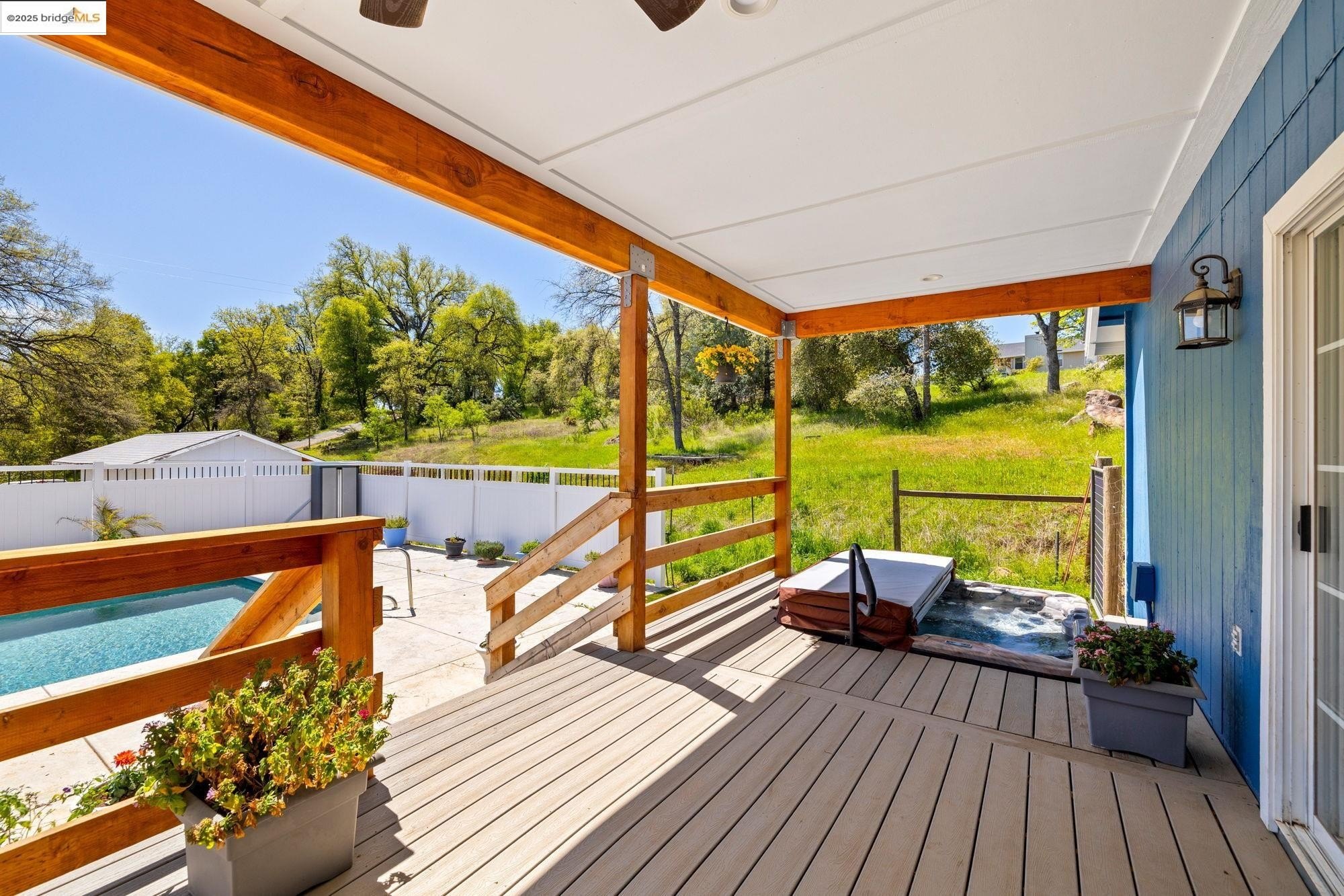 Sonora, California, 95370, United States, 4 Bedrooms Bedrooms, ,2 BathroomsBathrooms,Residential,For Sale,1923543