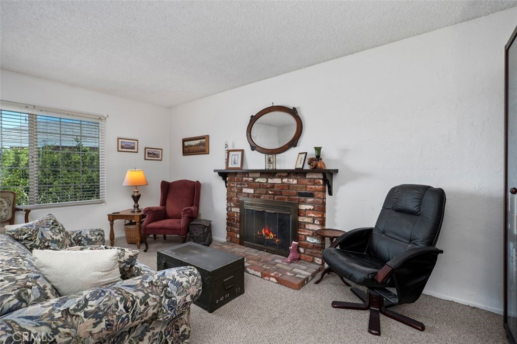 Orange, California, 92867, United States, 4 Bedrooms Bedrooms, ,2 BathroomsBathrooms,Residential,For Sale,1902467
