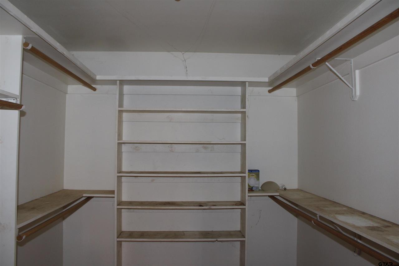 Jacksonville, Texas, 75766, United States, 2 Bedrooms Bedrooms, ,1 BathroomBathrooms,Residential,For Sale,1984164