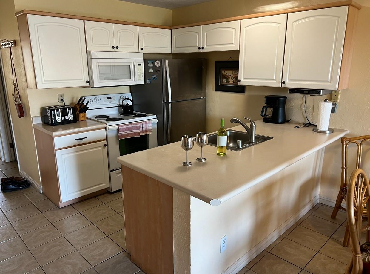 Kihei, Hawaii, 96753, United States, 2 Bedrooms Bedrooms, ,2 BathroomsBathrooms,Residential,For Sale,2003525