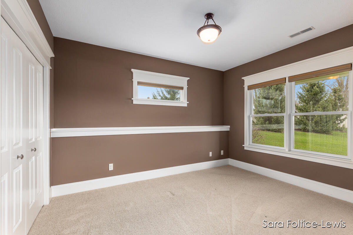 Grandville, Michigan, 49418, United States, 4 Bedrooms Bedrooms, ,3 BathroomsBathrooms,Residential,For Sale,1937298