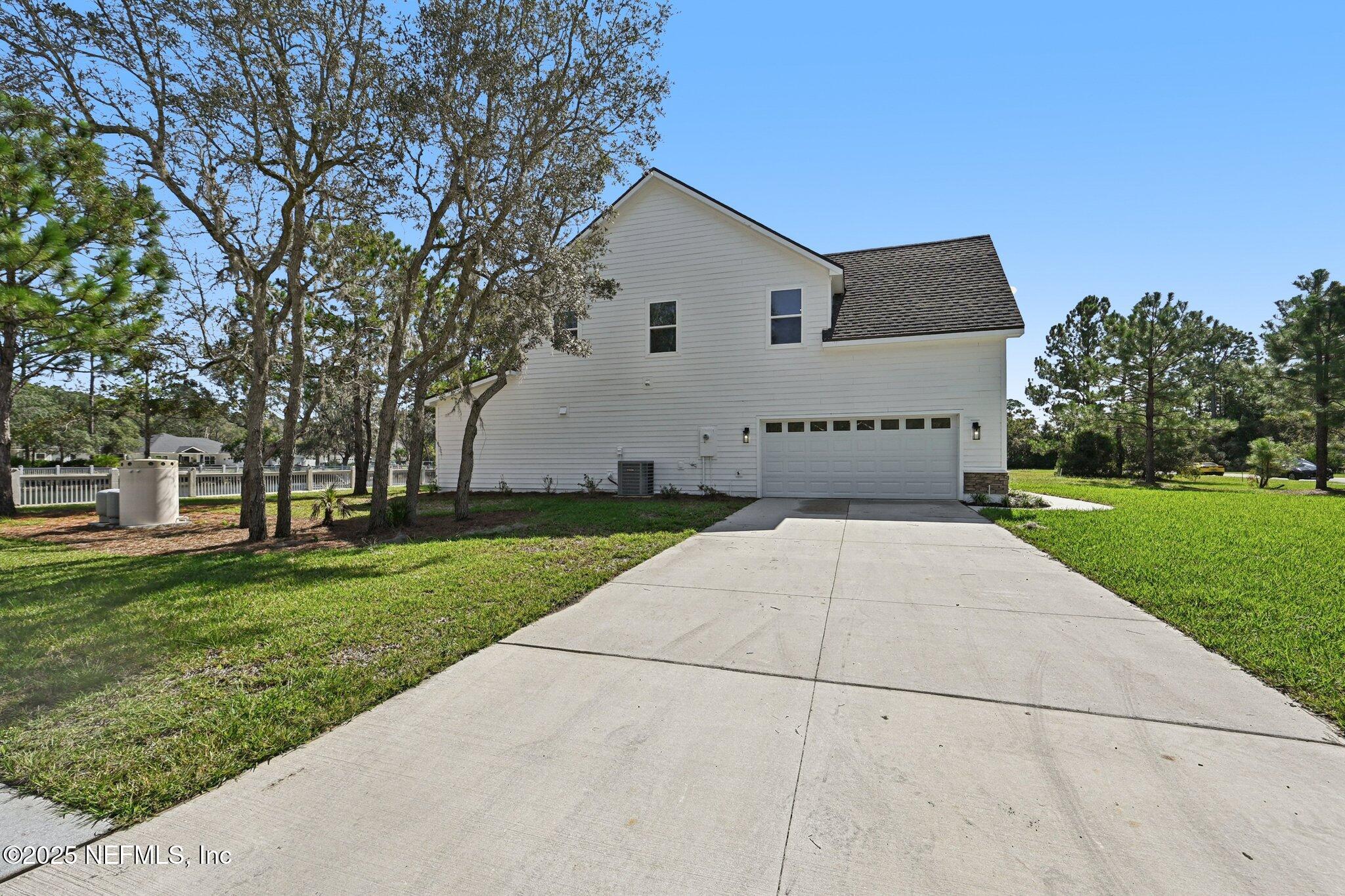 Fernandina Beach, Florida, 32034, United States, 4 Bedrooms Bedrooms, ,4 BathroomsBathrooms,Residential,For Sale,1968991