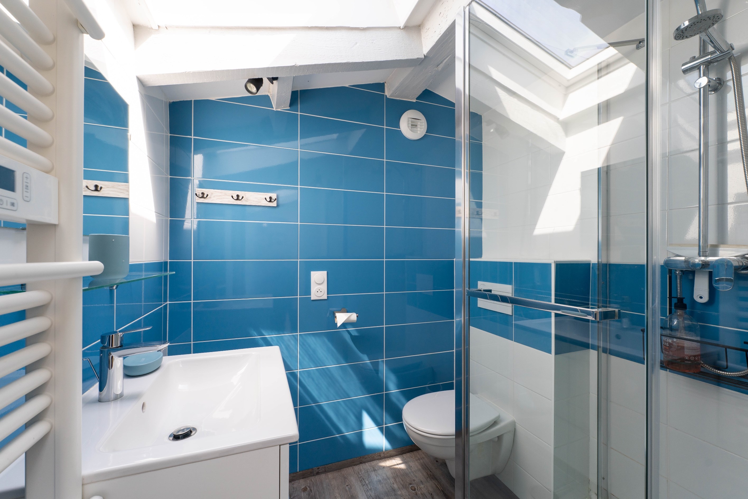 BEAUTIFUL CHARACTER PROPERTY WITH  SWIMMING POOL IN THE HEART OF A VILLAGE ON O… - 物件實景