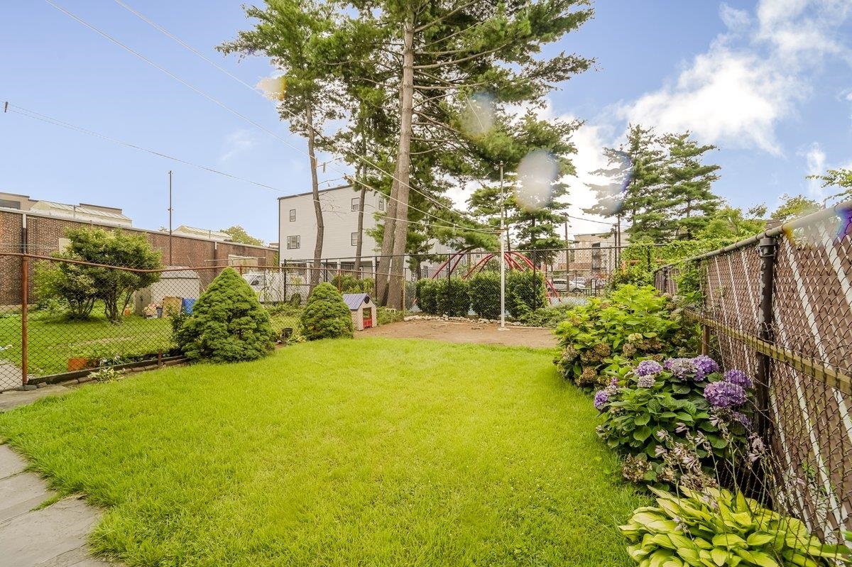 Kearny Town, New Jersey, 07032, United States, 4 Bedrooms Bedrooms, ,2 BathroomsBathrooms,Residential,For Sale,1956980