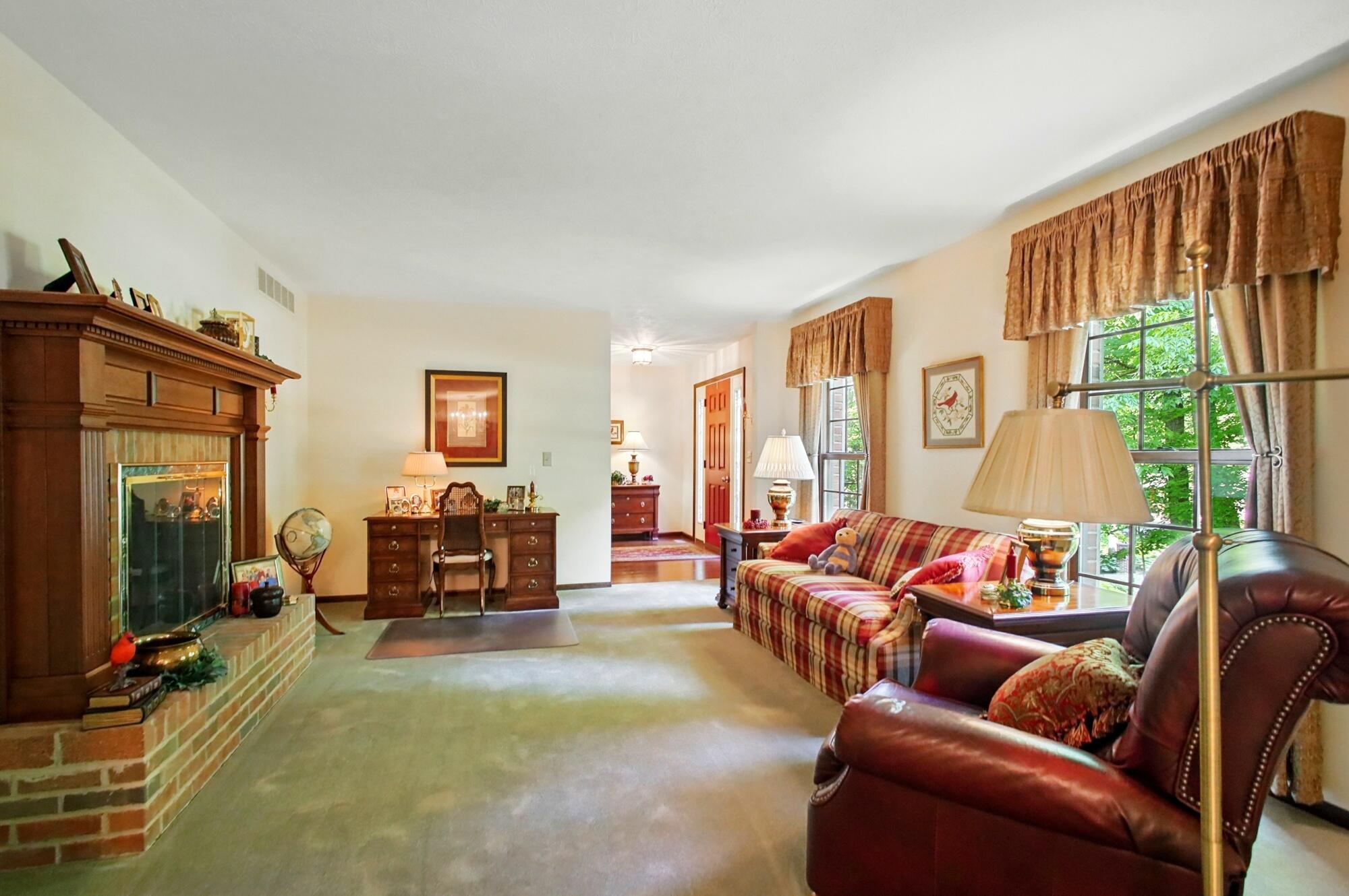 Springfield, Ohio, 45504, United States, 4 Bedrooms Bedrooms, ,3 BathroomsBathrooms,Residential,For Sale,1927340