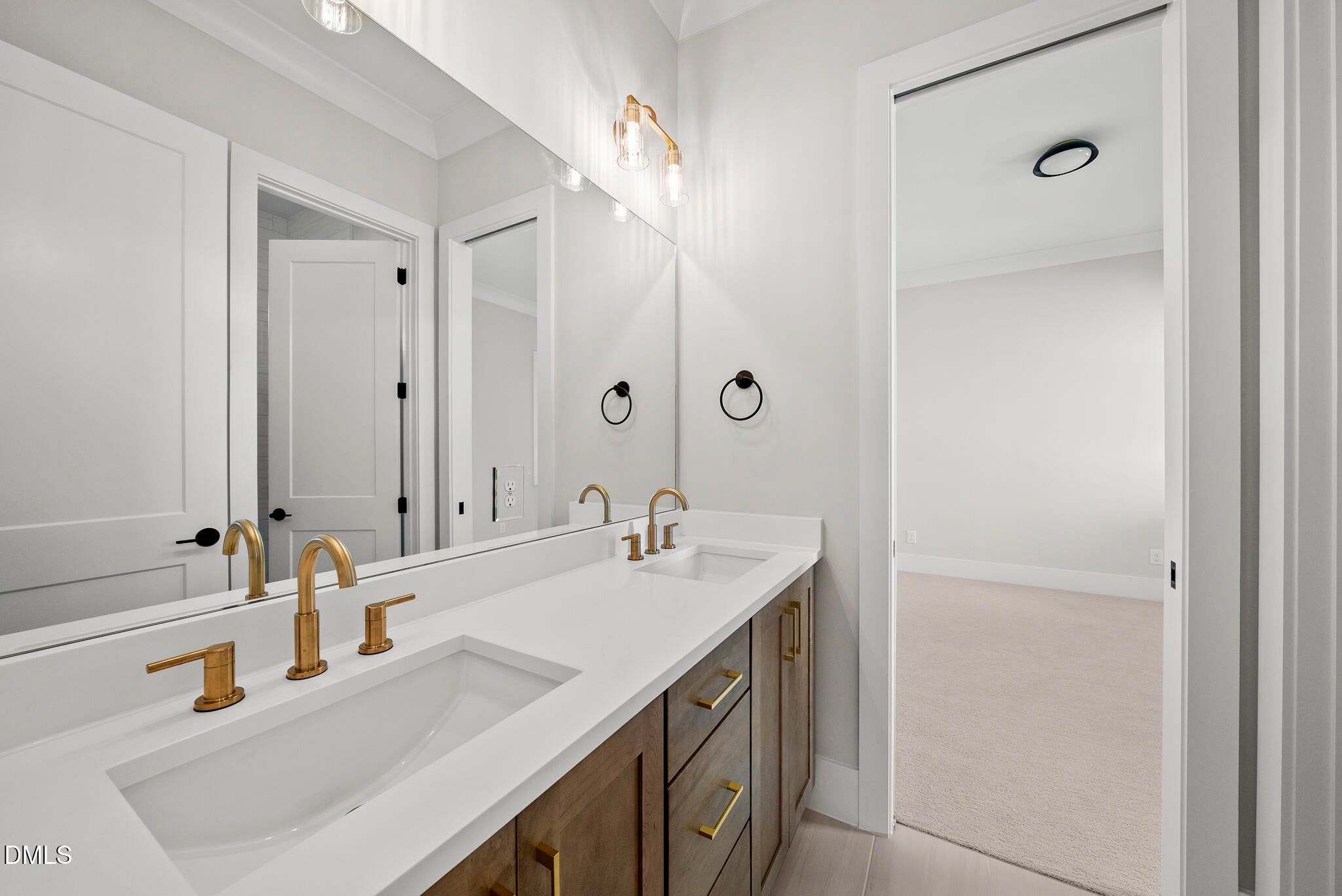 Raleigh, North Carolina, 27613, United States, 4 Bedrooms Bedrooms, ,5 BathroomsBathrooms,Residential,For Sale,1989264