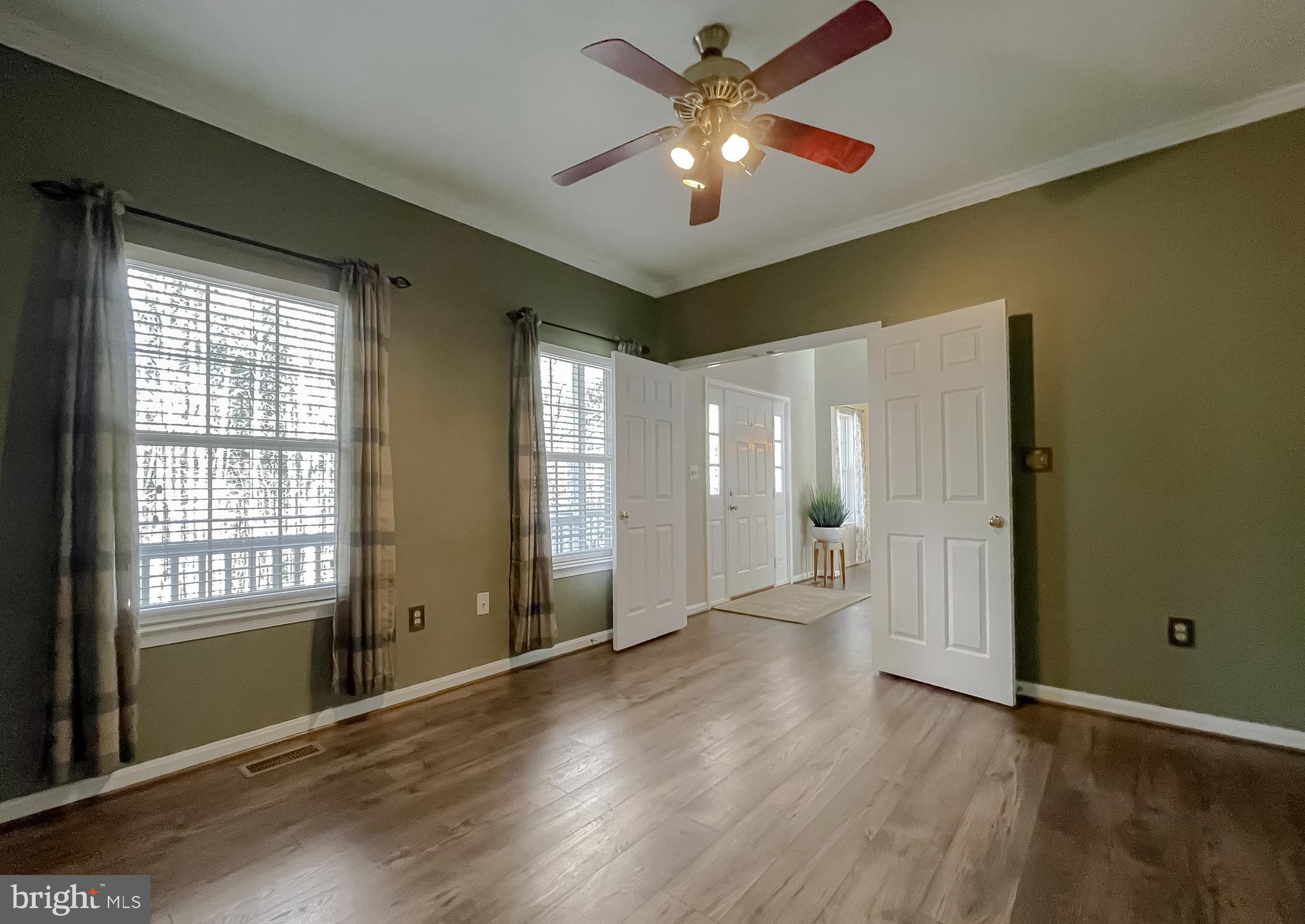 Leonardtown, Maryland, 20650, United States, 5 Bedrooms Bedrooms, ,4 BathroomsBathrooms,Residential,For Sale,2006154