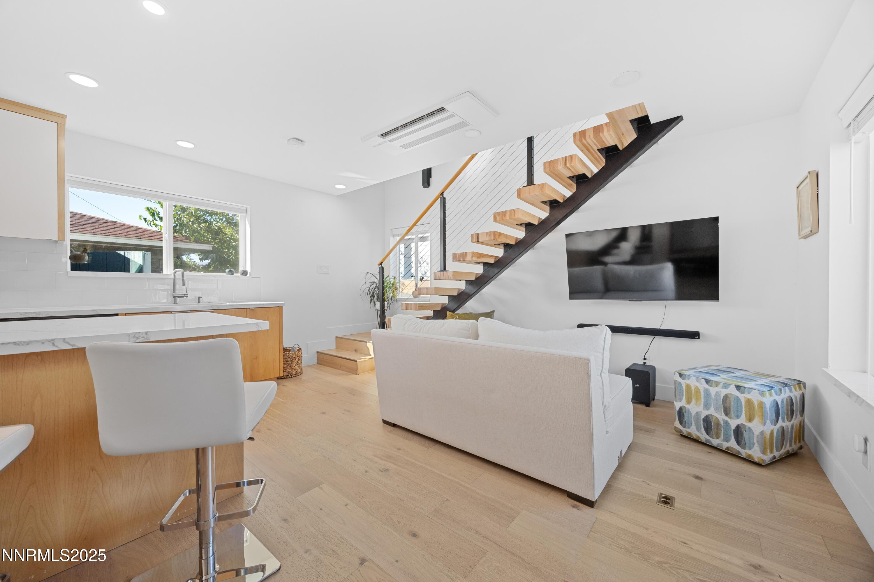 Sparks, Nevada, 89431, United States, 5 Bedrooms Bedrooms, ,2 BathroomsBathrooms,Residential,For Sale,1967760