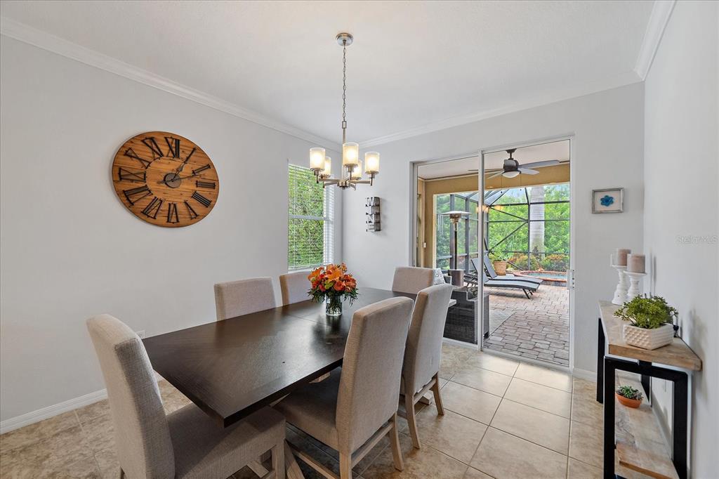 Bradenton, Florida, 34212, United States, 3 Bedrooms Bedrooms, ,2 BathroomsBathrooms,Residential,For Sale,1927218