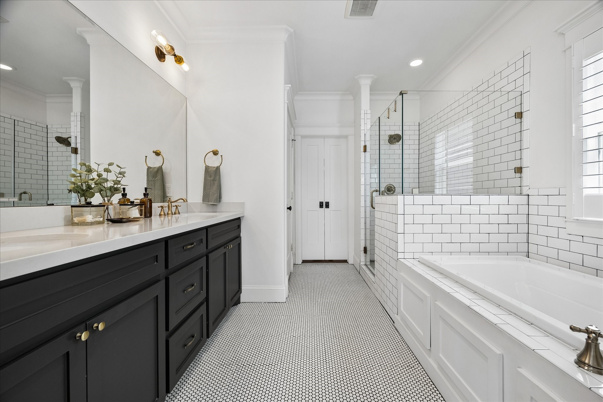  711 Tulane Street - 物件實景