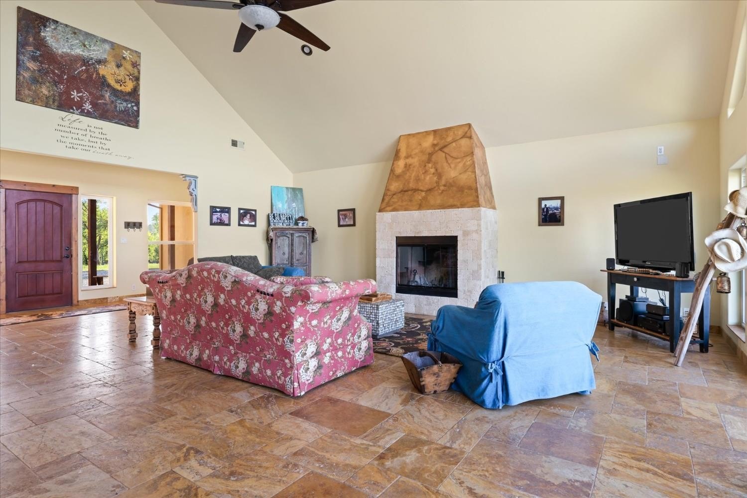 Angels Camp, California, 95222, United States, 4 Bedrooms Bedrooms, ,3 BathroomsBathrooms,Residential,For Sale,1990494