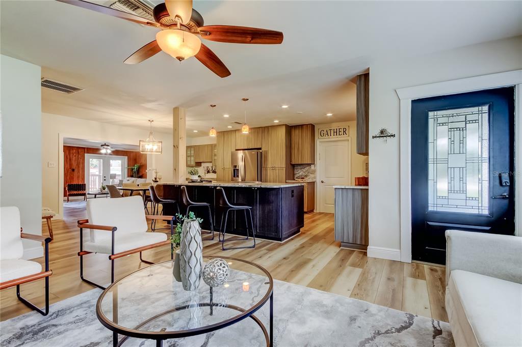St Petersburg, Florida, 33710, United States, 3 Bedrooms Bedrooms, ,2 BathroomsBathrooms,Residential,For Sale,1877188