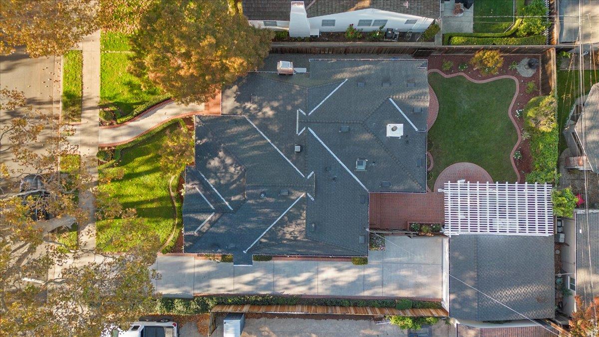 San Jose, California, 95125, United States, 3 Bedrooms Bedrooms, ,2 BathroomsBathrooms,Residential,For Sale,1989346