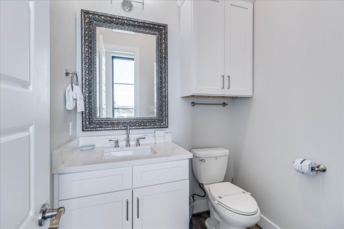 Port Aransas, Texas, 78373, United States, 3 Bedrooms Bedrooms, ,3 BathroomsBathrooms,Residential,For Sale,1979271