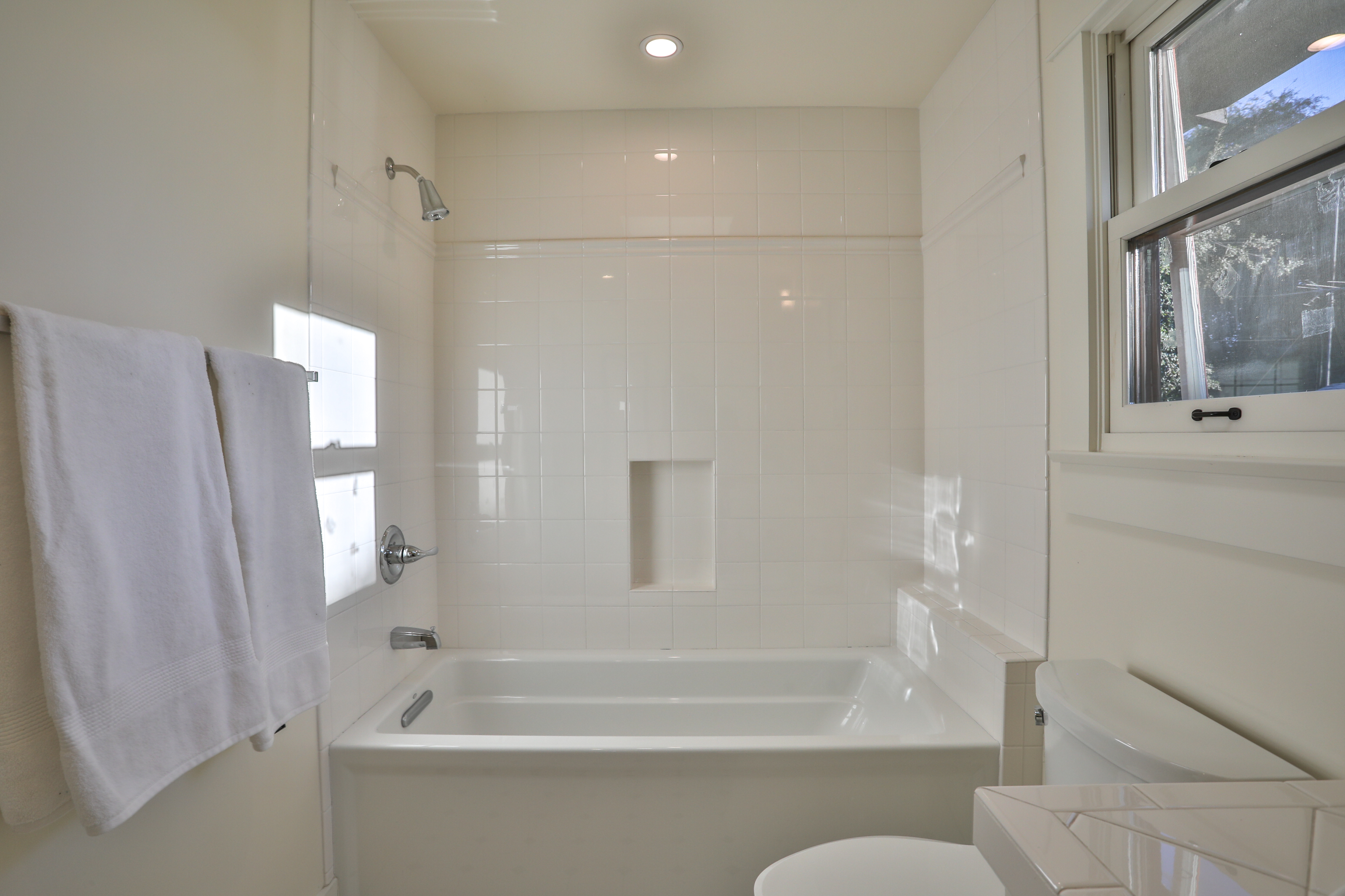  336 West 8th Street, Claremont, CA 91711 - 物件實景
