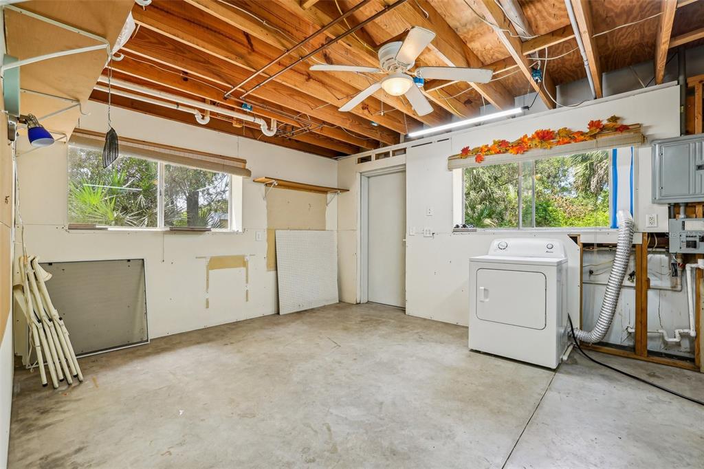 Edgewater, Florida, 32132, United States, 5 Bedrooms Bedrooms, ,4 BathroomsBathrooms,Residential,For Sale,1794815