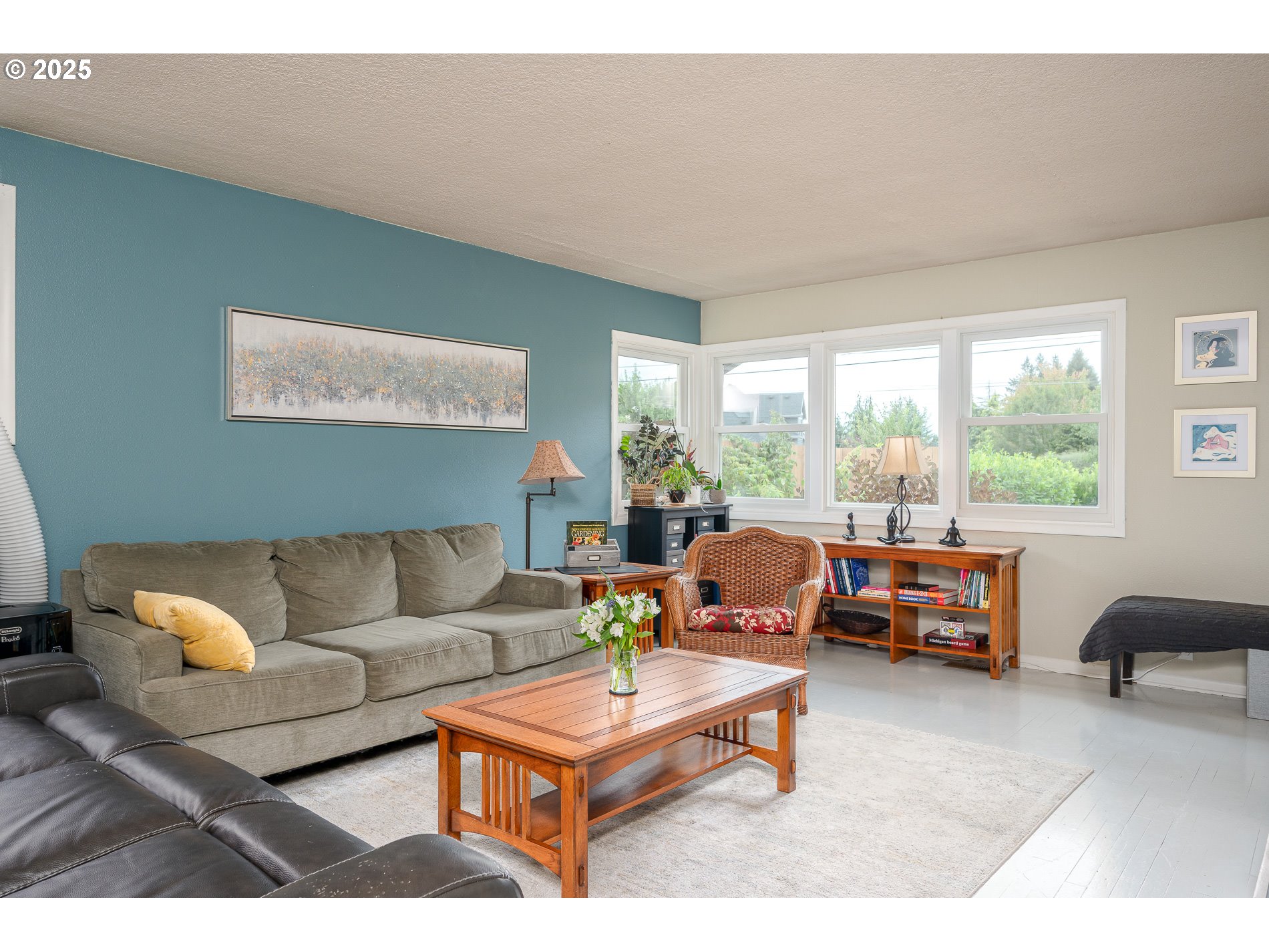 Milwaukie, Oregon, 97267, United States, 3 Bedrooms Bedrooms, ,2 BathroomsBathrooms,Residential,For Sale,1911420