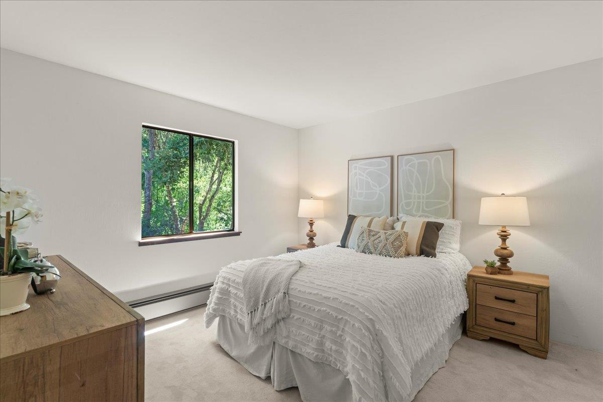 Los Gatos, California, 95033, United States, 3 Bedrooms Bedrooms, ,2 BathroomsBathrooms,Residential,For Sale,1905866
