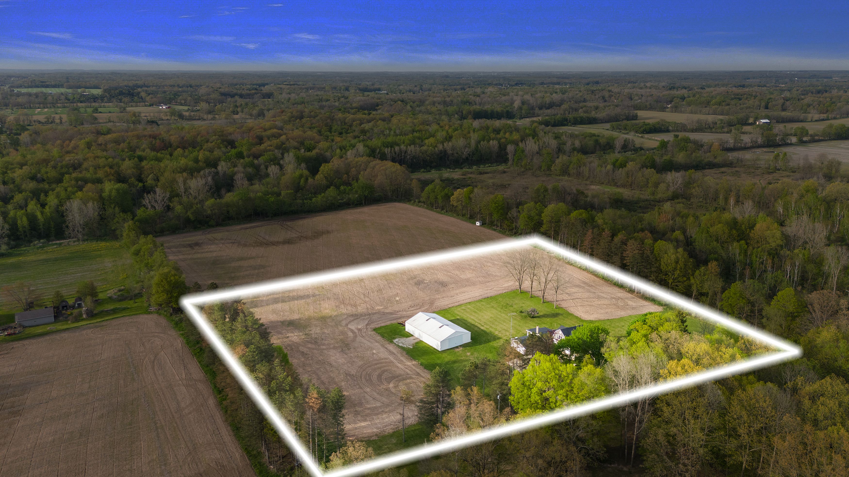 Lapeer, Michigan, 48446, United States, 3 Bedrooms Bedrooms, ,3 BathroomsBathrooms,Residential,For Sale,1807145