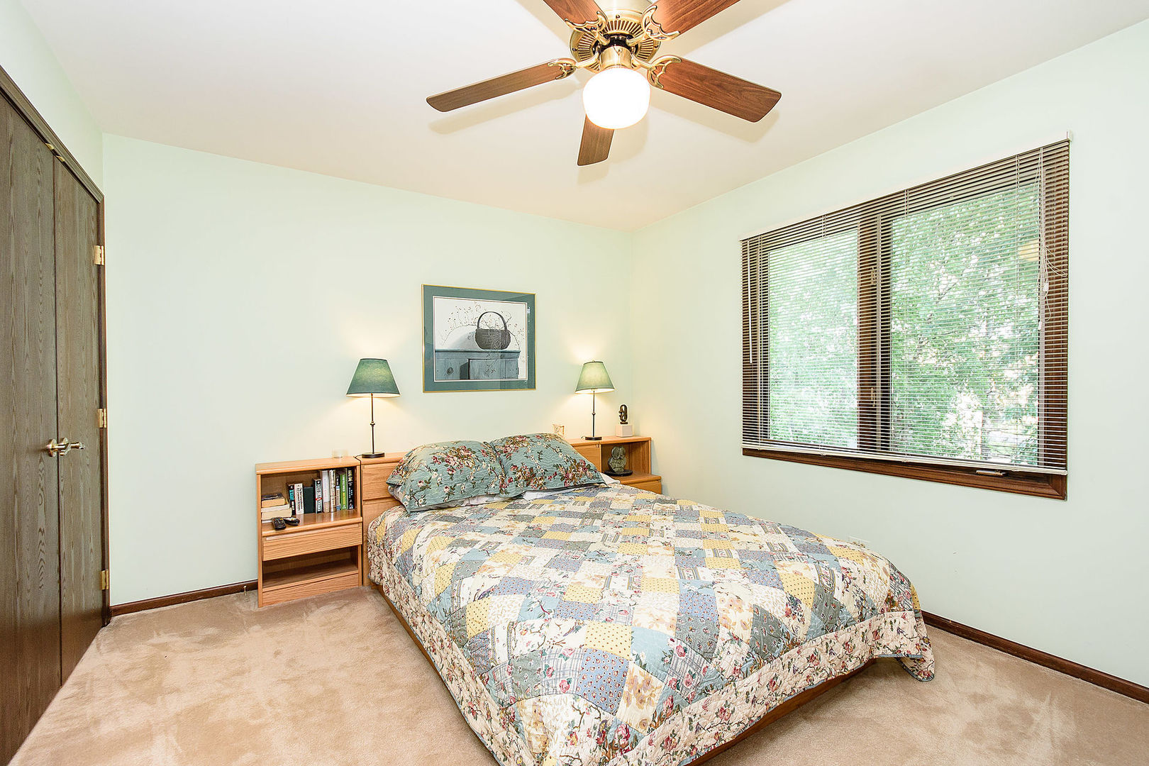 Deerfield, Illinois, 60015, United States, 4 Bedrooms Bedrooms, ,3 BathroomsBathrooms,Residential,For Sale,1866980
