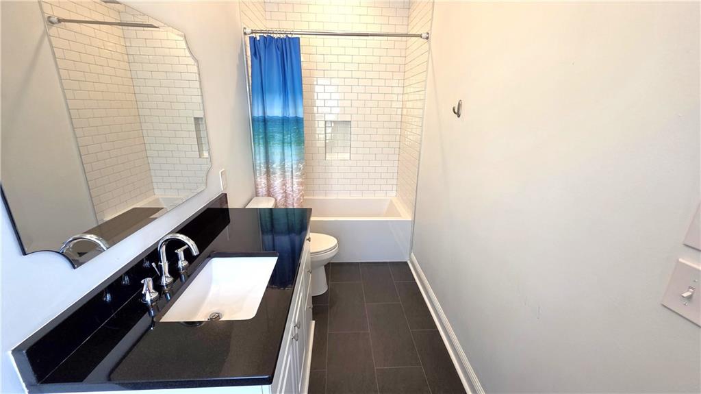 New Orleans, Louisiana, 70131, United States, 4 Bedrooms Bedrooms, ,3 BathroomsBathrooms,Residential,For Sale,1992902