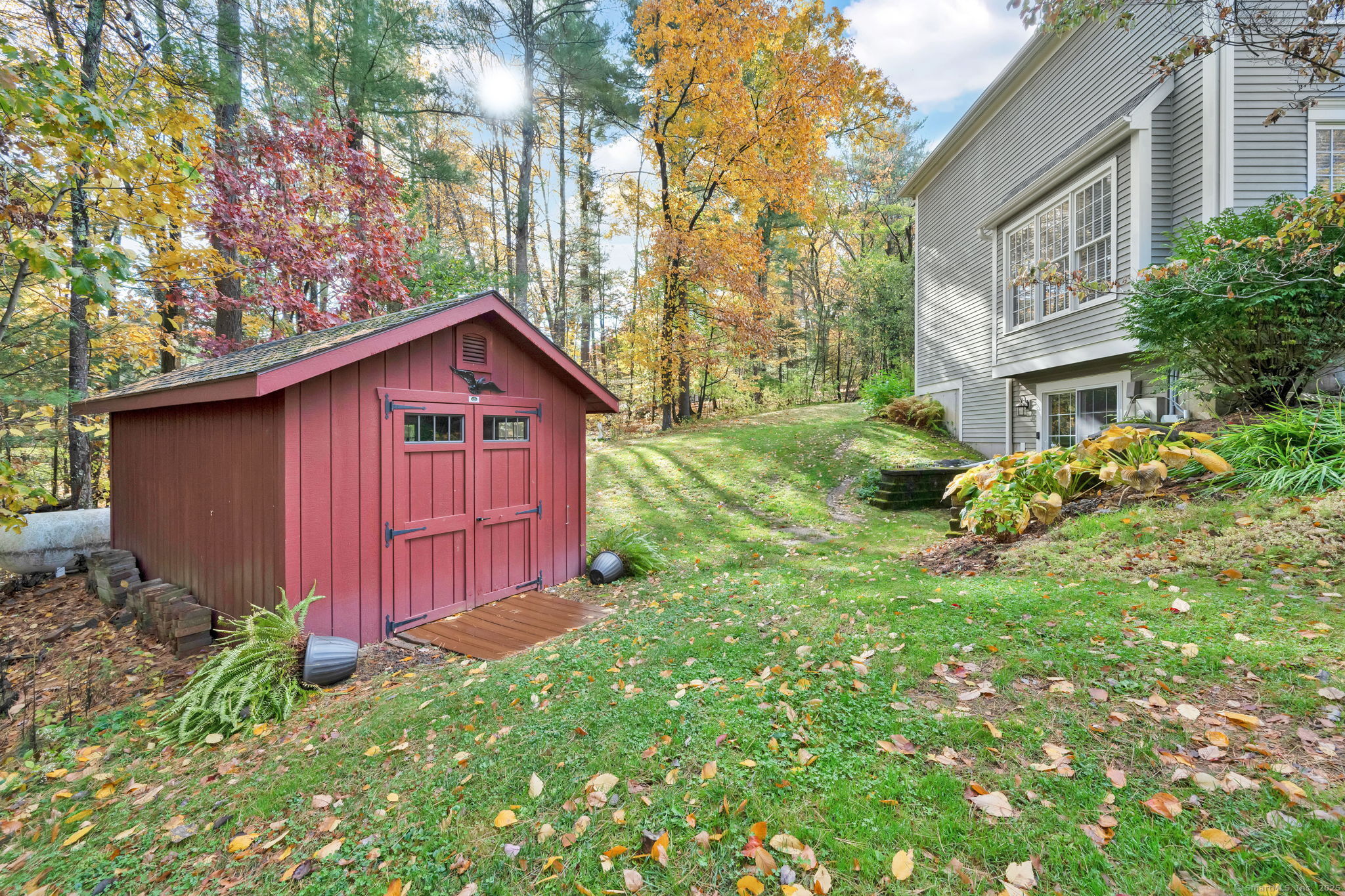 Granby, Connecticut, 06090, United States, 4 Bedrooms Bedrooms, ,3 BathroomsBathrooms,Residential,For Sale,1988938