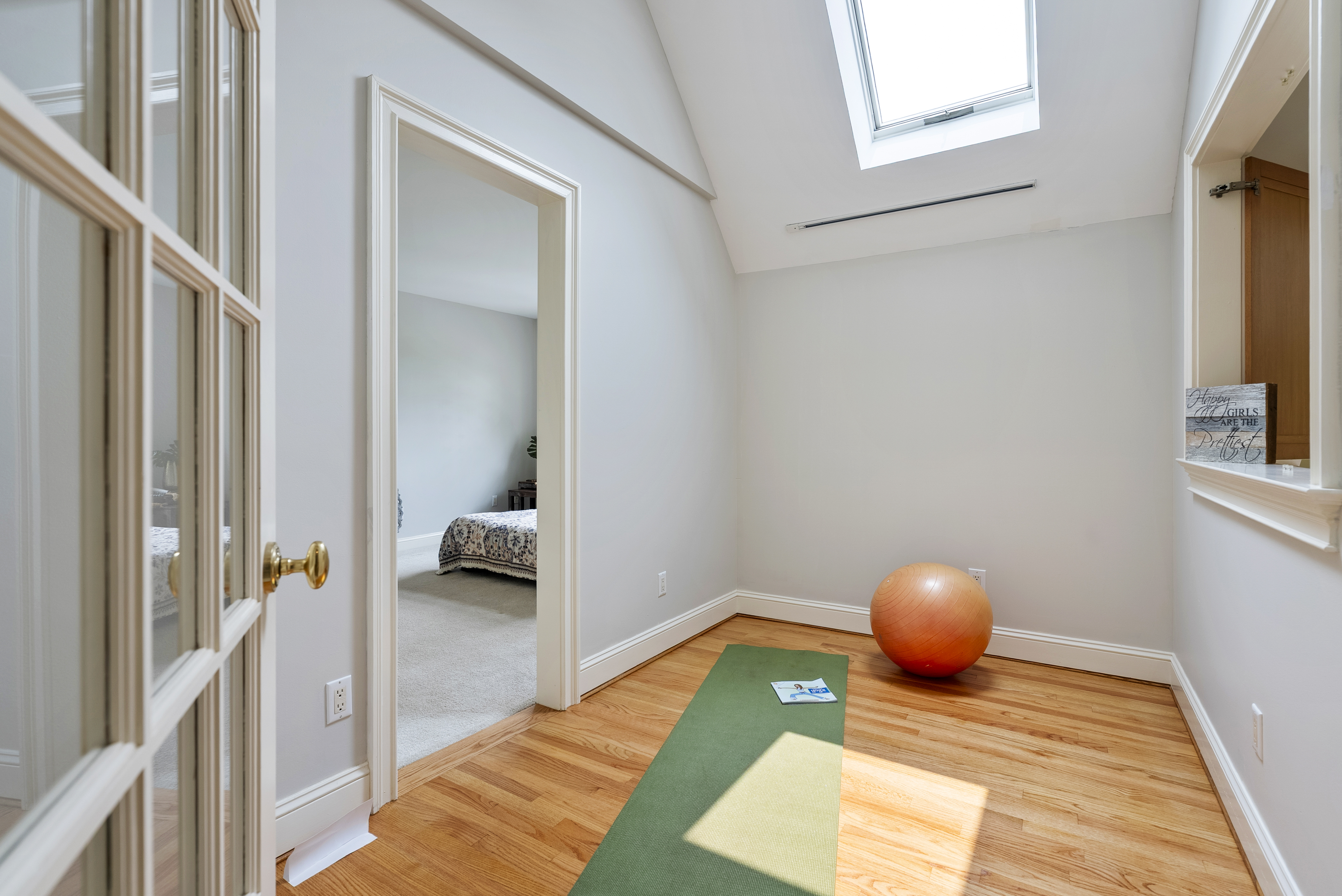  2784 Hebron Avenue - 物件實景