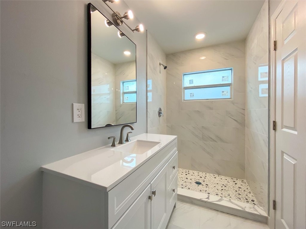 Lehigh Acres, Florida, 33973, United States, 6 Bedrooms Bedrooms, ,4 BathroomsBathrooms,Residential,For Sale,1872898