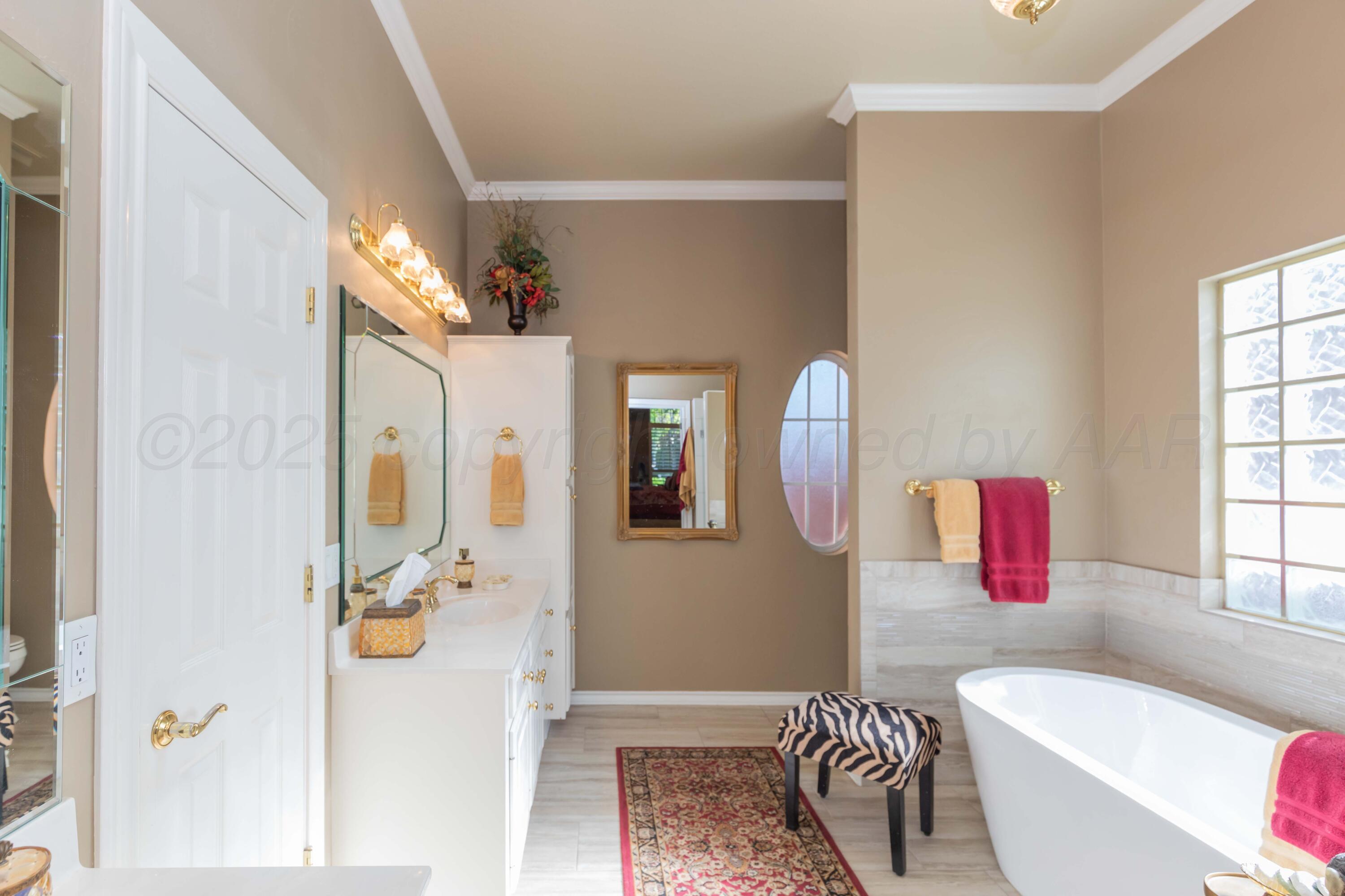Amarillo, Texas, 79121, United States, 4 Bedrooms Bedrooms, ,3 BathroomsBathrooms,Residential,For Sale,1827163