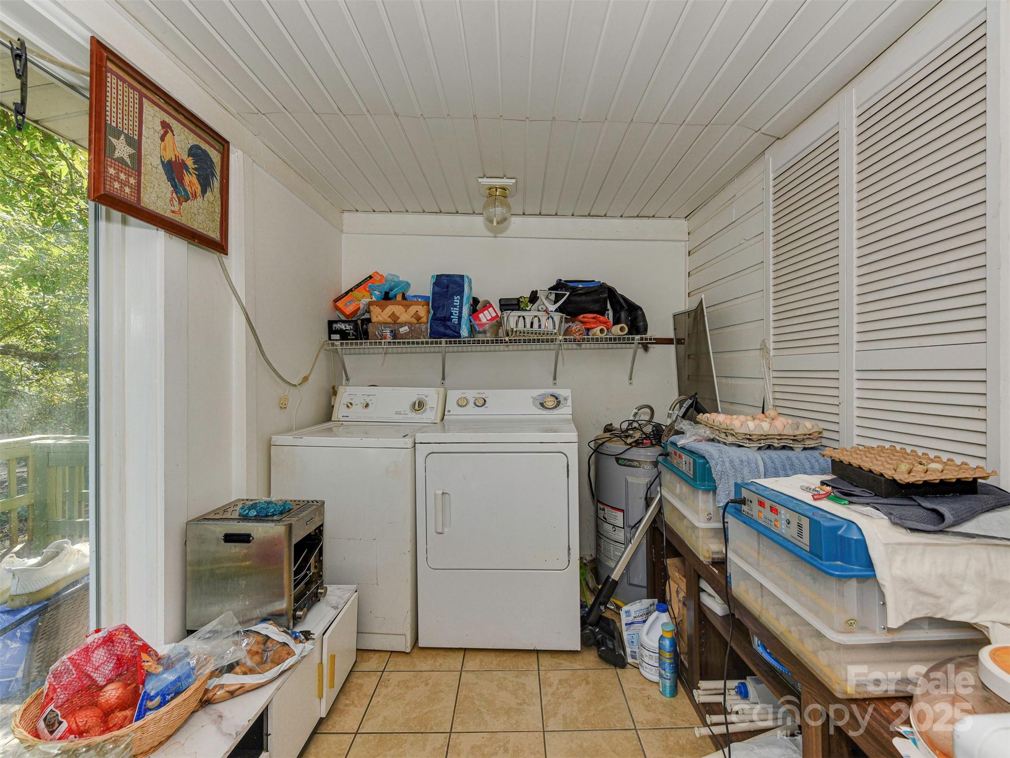 Forest City, North Carolina, 28043, United States, 2 Bedrooms Bedrooms, ,1 BathroomBathrooms,Residential,For Sale,1983157