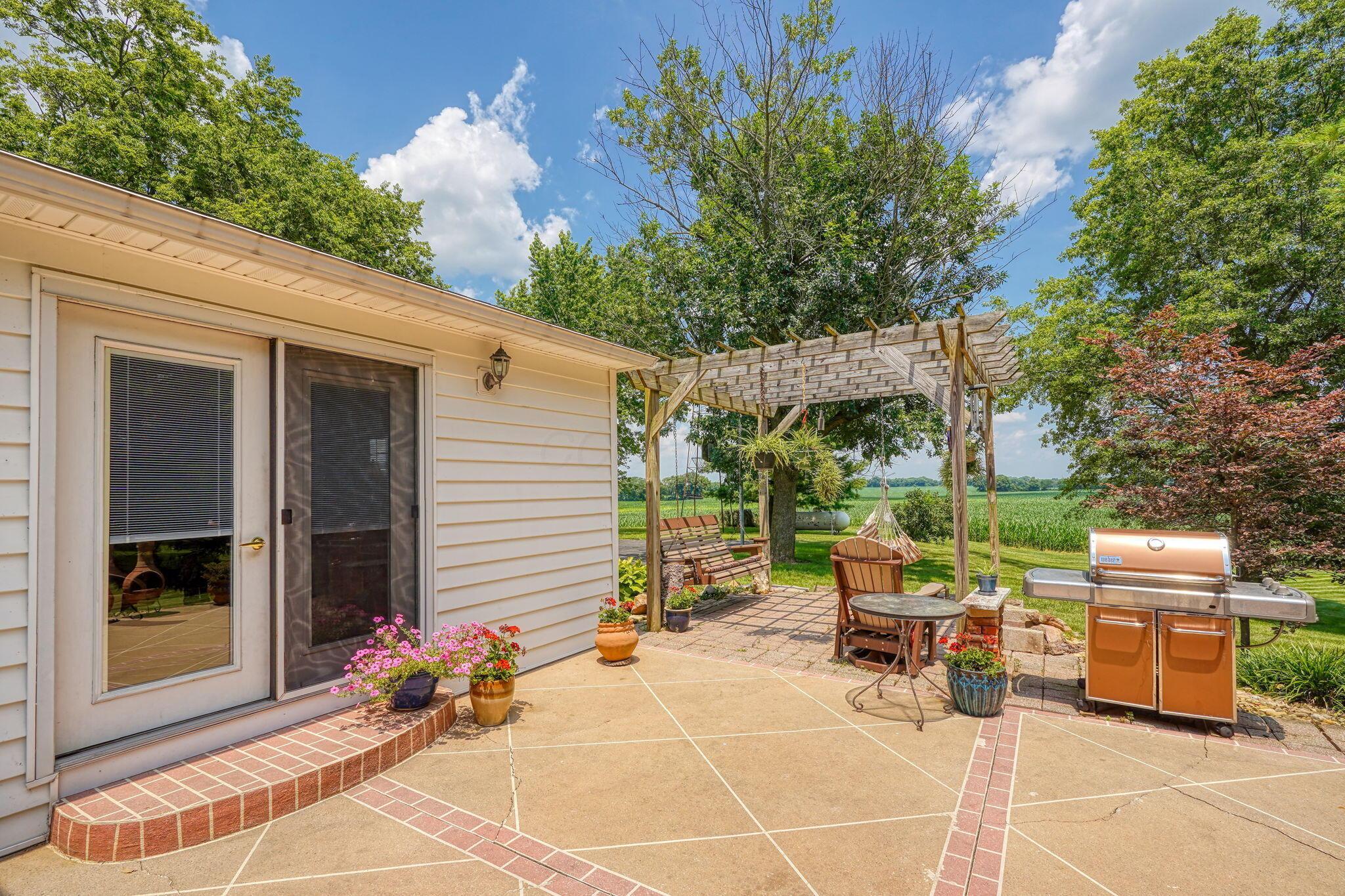 Circleville, Ohio, 43113, United States, 3 Bedrooms Bedrooms, ,3 BathroomsBathrooms,Residential,For Sale,1892160